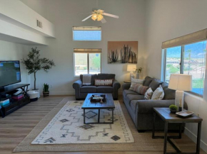 Birdie Lounge